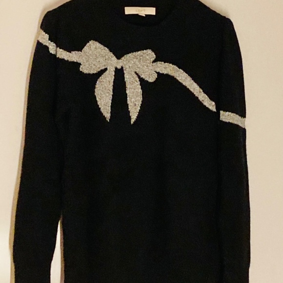 LOFT Silver bow on Black Sweater sz M - Picture 2 of 8